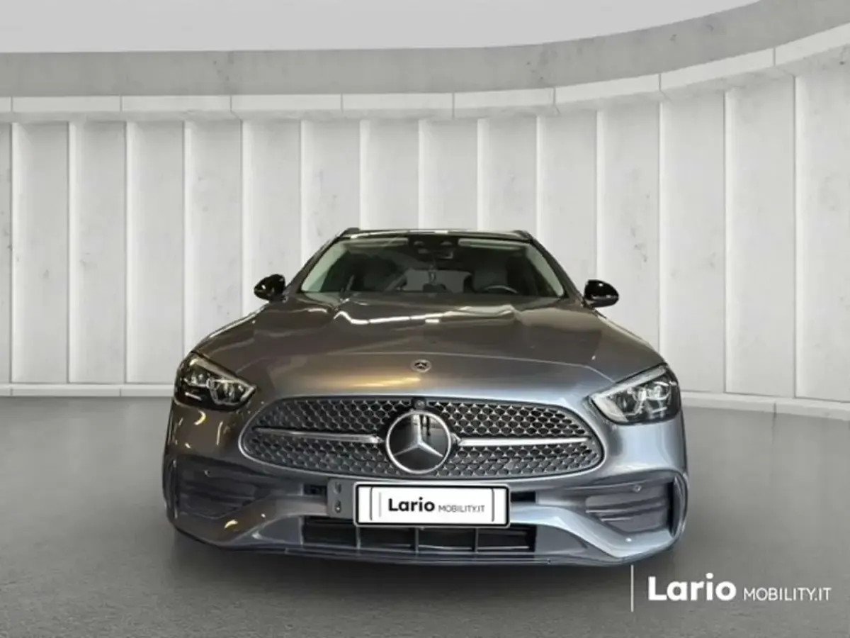 Usata Mercedes C200 Premium Plus 163 CV (119 kW) 2023 Grigio medio Station wagon