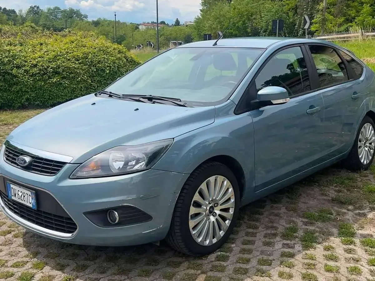 Usata Ford Focus 116 CV (85 kW) 2009 Blu/azzurro Berlina