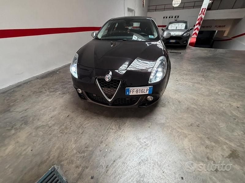 Usata Alfa Romeo Giulietta 175 CV (128 kW) 2016 Nero Utilitaria