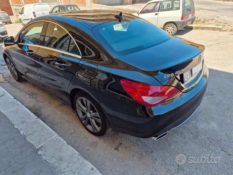 Usata Mercedes CLA200 136 CV (100 kW) 2014 Nero Berlina