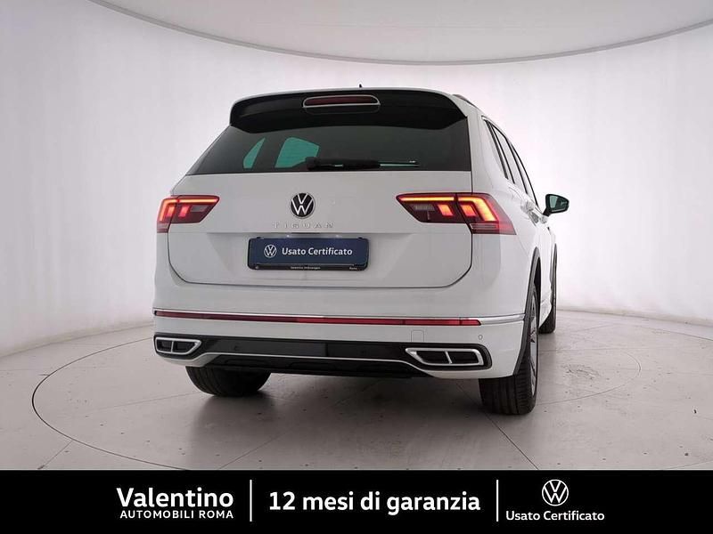 Usata VW Tiguan R-line 150 CV (110 kW) 2023 Bianco SUV