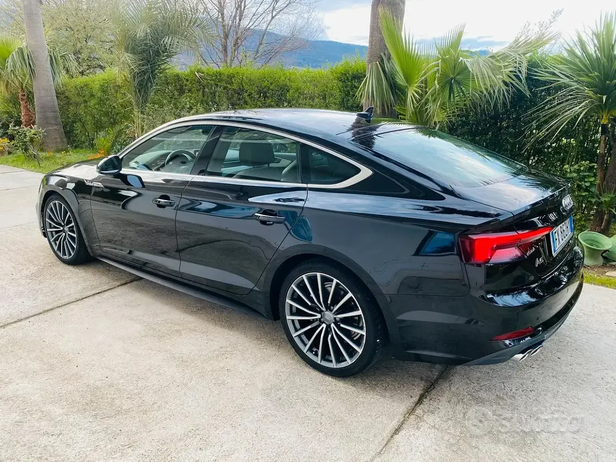 Usata Audi A5 Sportback S-Line 190 CV (139 kW) 2019 Nero Utilitaria