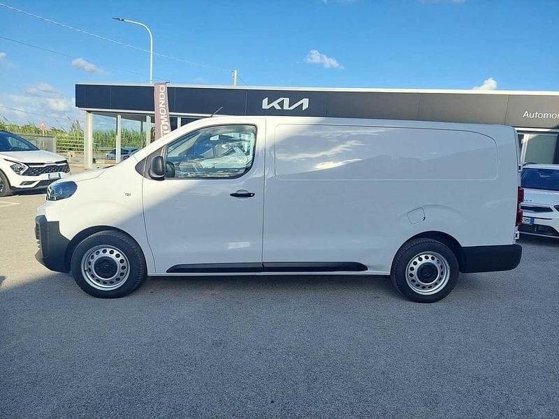 Usata Citroën Jumpy 144 CV (105 kW) 2024 Bianco Monovolume