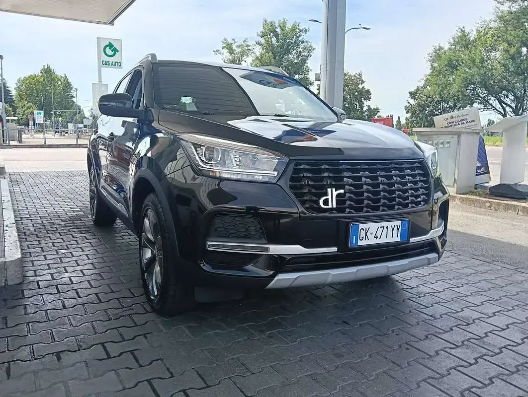 Usata DR DR 4.0 114 CV (83 kW) 2022 Nero SUV