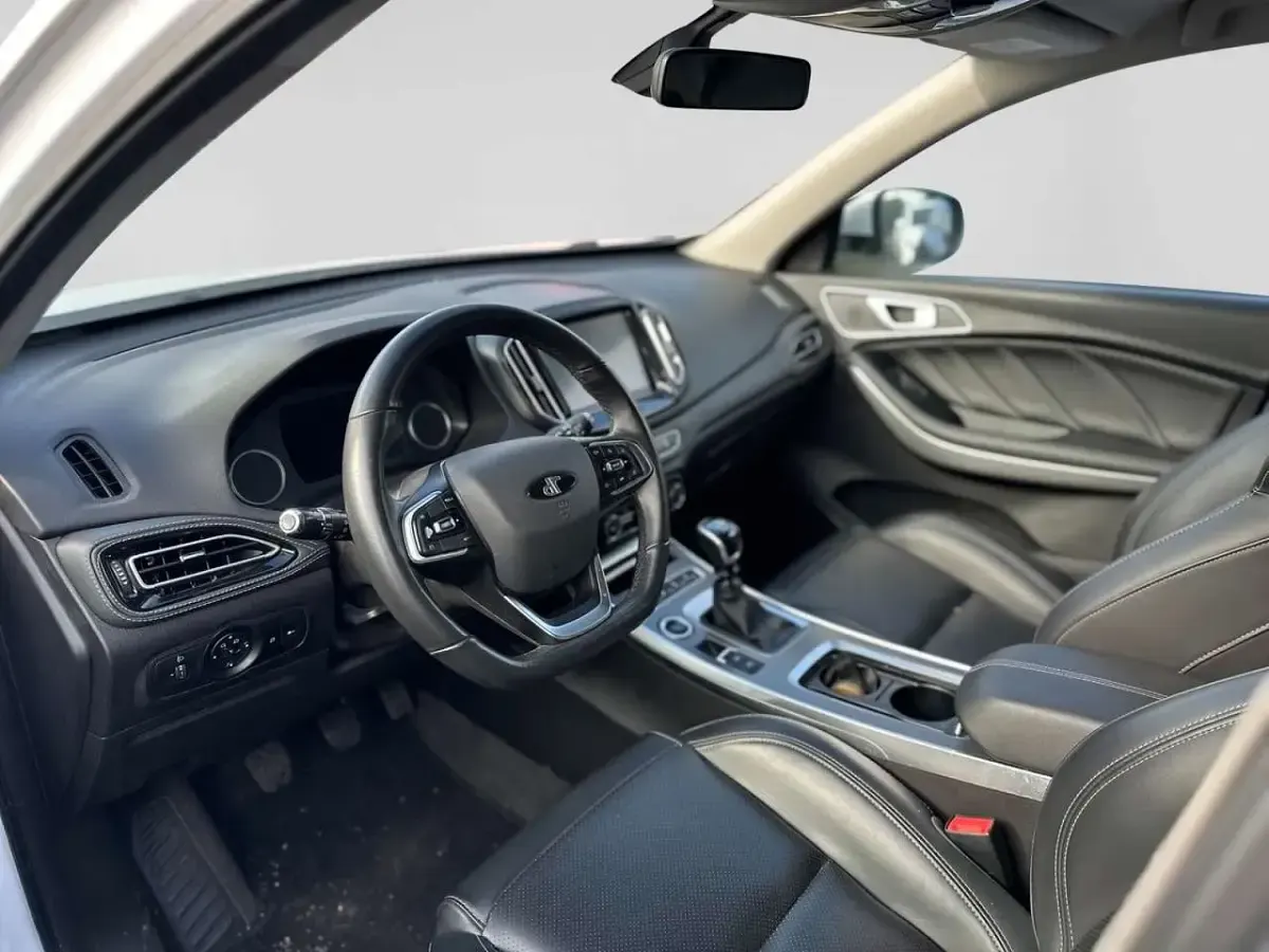 Usata DR F35 150 CV (110 kW) 2022 Rosso SUV