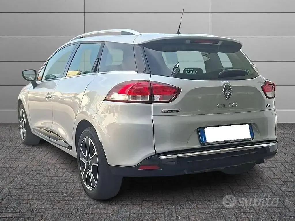 Usata Renault Clio Intens 90 CV (66 kW) 2016 Agento Station wagon