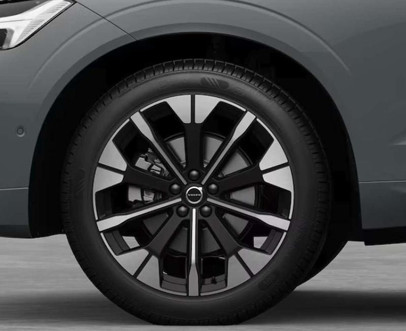 Nuova Volvo XC60 Ultra 250 CV (183 kW) 2025 Grigio SUV