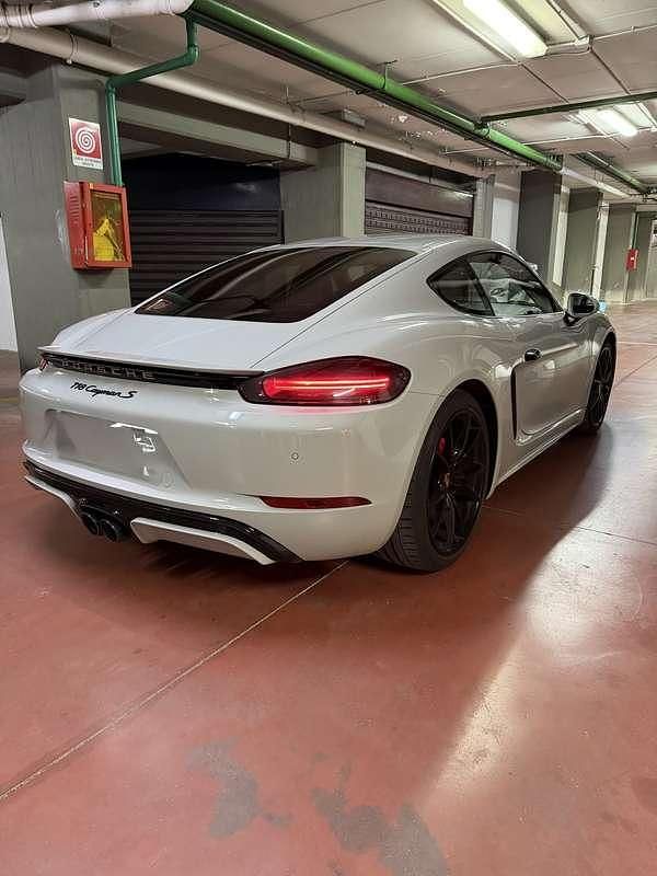 Usata Porsche 718 349 CV (256 kW) 2022