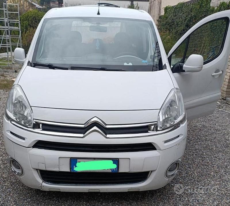 Usata 2013 Citroën Berlingo Monovolume | 5000 € (Buon prezzo) - Immagine 1/4