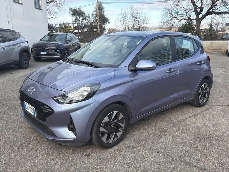 Usata Hyundai i10 67 CV (49 kW) 2023 Grigio Utilitaria