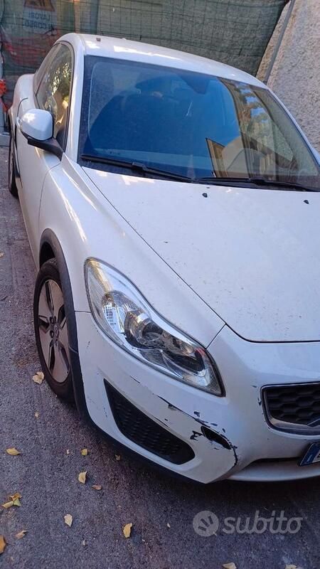 Usata 2010 Volvo C30 Due volumi | 3000 € (Ottimo prezzo) - Immagine 1/2