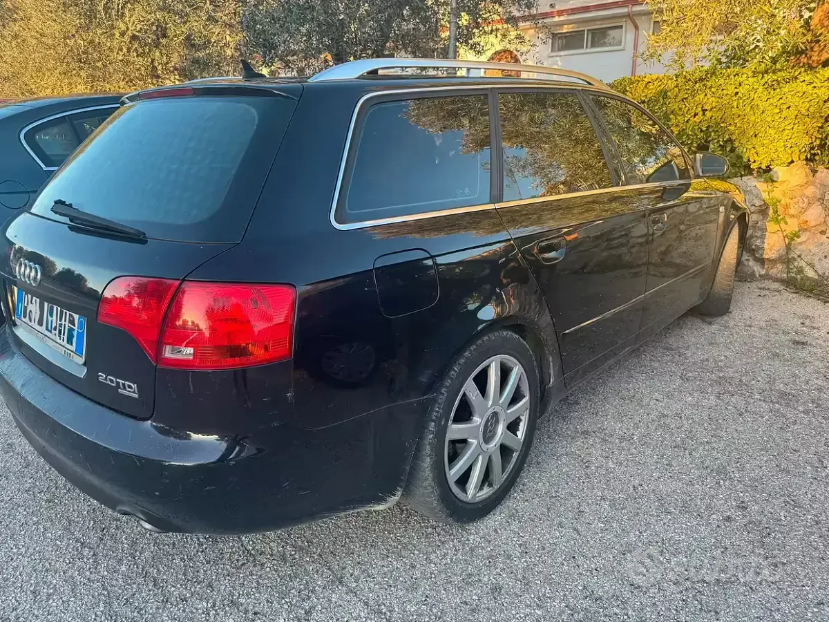 Usata Audi A4 131 CV (96 kW) 2007 Nero Station wagon