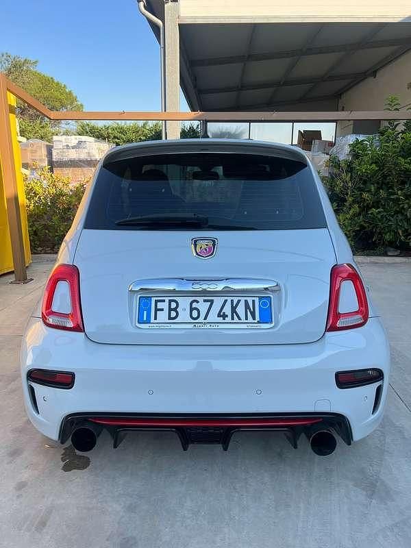 Usata Abarth 595 Custom 135 CV (99 kW) 2015 Utilitaria