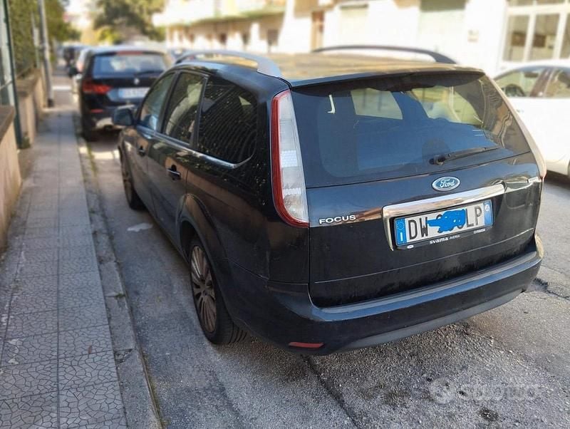 Usata Ford Focus Titanium 110 CV (80 kW) 2009 Nero Berlina