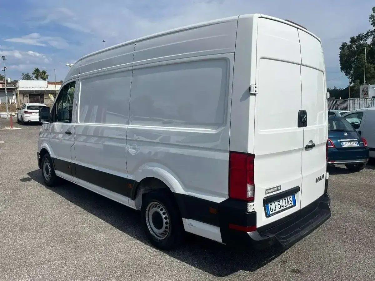 Usata MAN TGE 140 CV (102 kW) 2022 Bianco Furgone