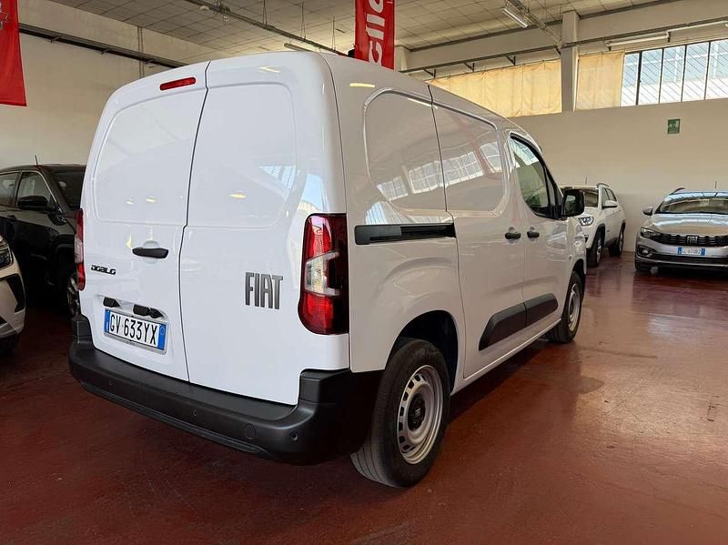 Usata Fiat Doblò 101 CV (74 kW) 2024 Other Monovolume