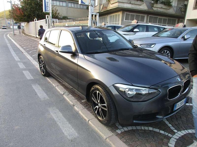 Usata BMW 116 116 CV (85 kW) 2014 Grigio Utilitaria