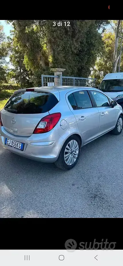 Usata Opel Corsa 85 CV (62 kW) 2011 Grigio Utilitaria
