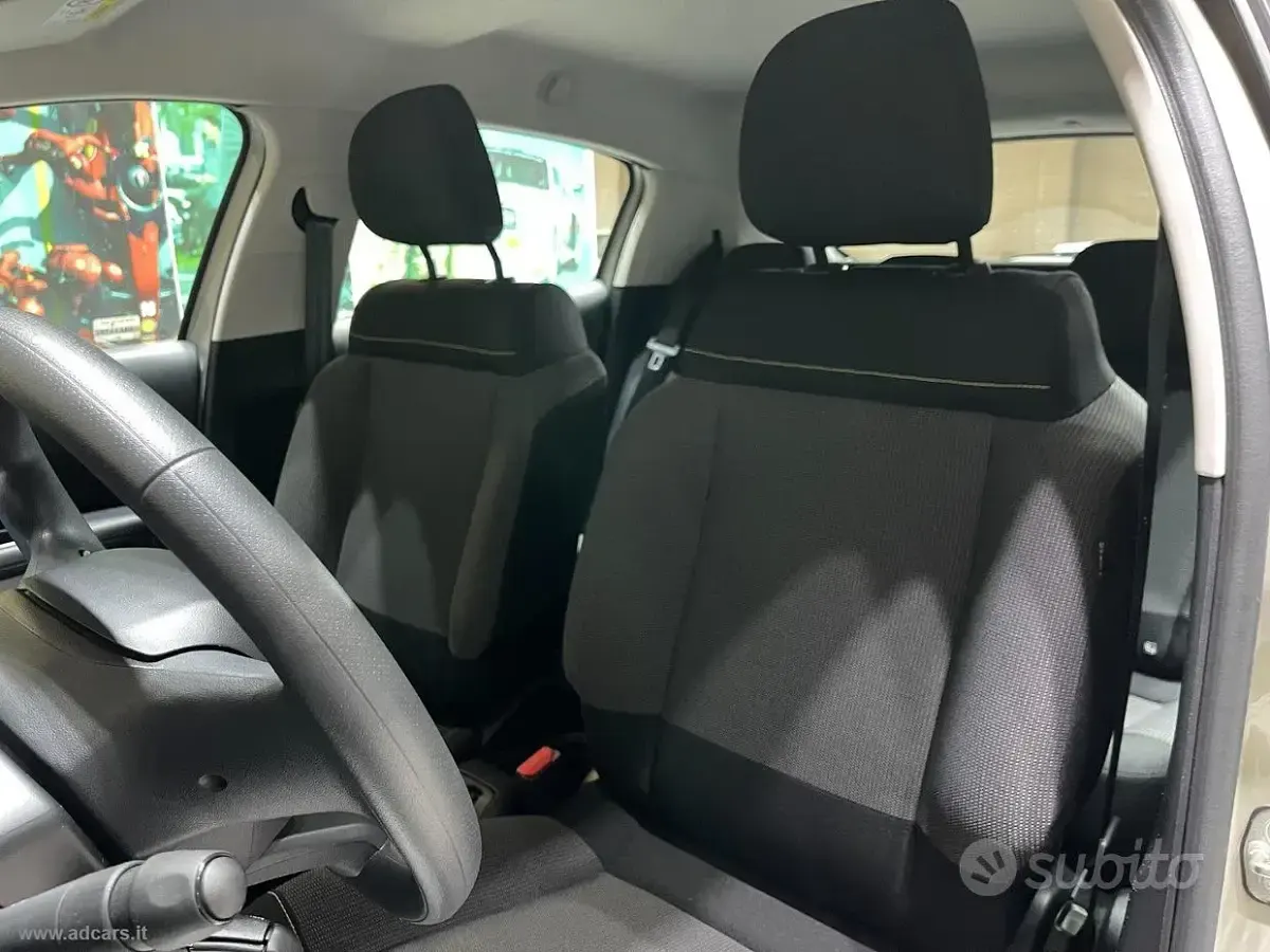 Usata Citroën C3 PureTech 83 CV (61 kW) 2023 Gray Utilitaria