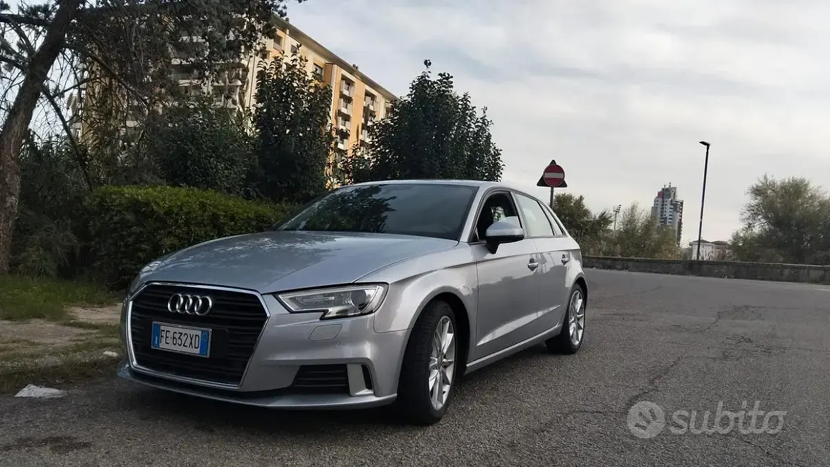 Usata Audi A3 110 CV (80 kW) 2016 Grigio Berlina