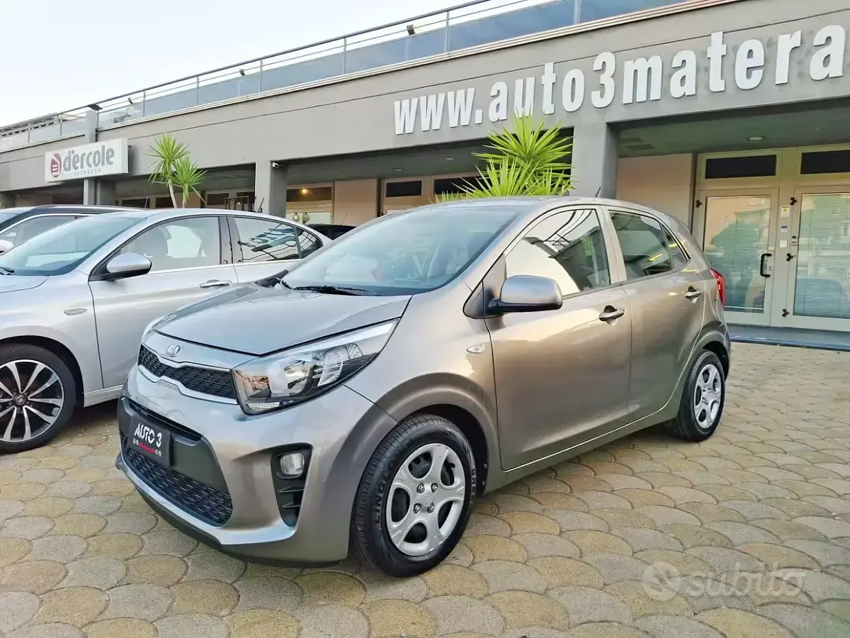 Usata Kia Picanto 67 CV (49 kW) 2018 Grigio Utilitaria