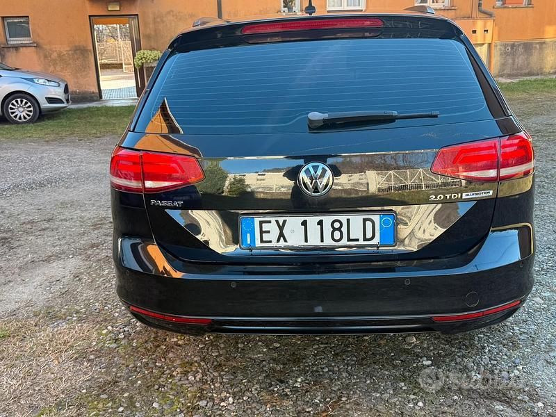 Usata VW Passat 150 CV (110 kW) 2014 Nero Station wagon