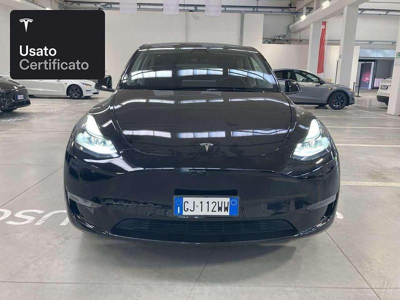 Usata Tesla Model Y Long Range AWD 258 kW (351 CV) 2022 Solid black SUV