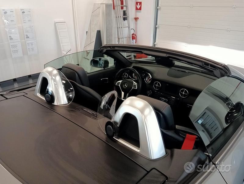 Usata Mercedes SLK200 Premium 184 CV (135 kW) 2011 Grigio Cabrio