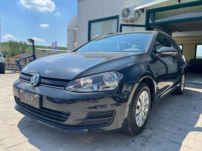 Usata VW Golf VII Comfortline 110 CV (80 kW) 2015 Grigio Station wagon