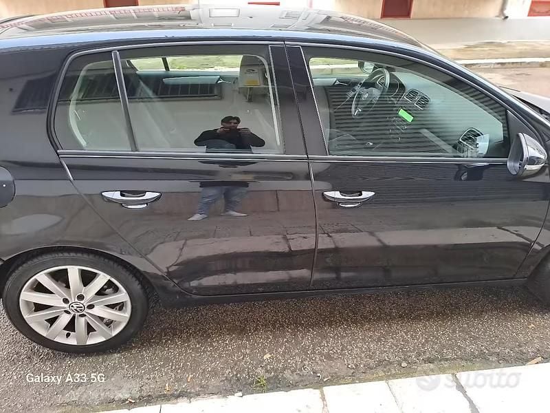 Usata VW Golf VII 105 CV (77 kW) 2012 Berlina