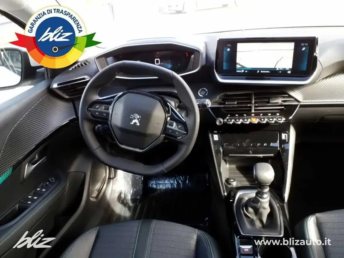 Usata Peugeot 208 Allure 100 CV (73 kW) 2020 Bianco Utilitaria