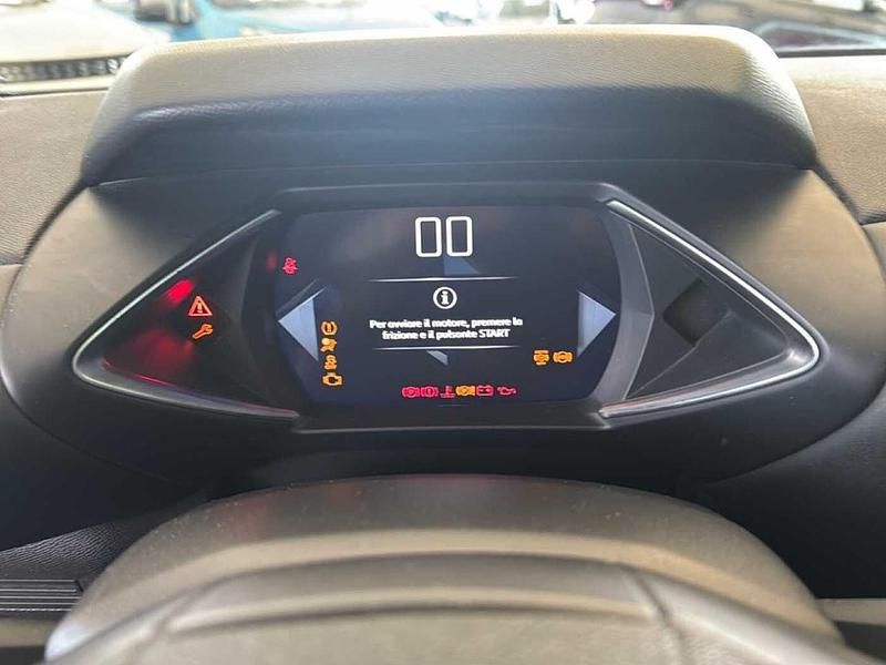 Usata DS Automobiles DS3 So Chic 110 CV (80 kW) 2021 Nero Utilitaria