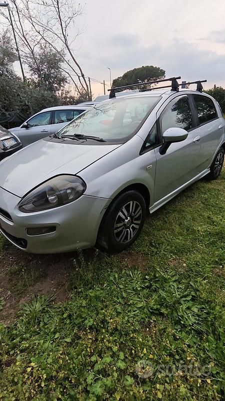 Usata Fiat Punto Evo 105 CV (77 kW) 2010 Grigio Utilitaria