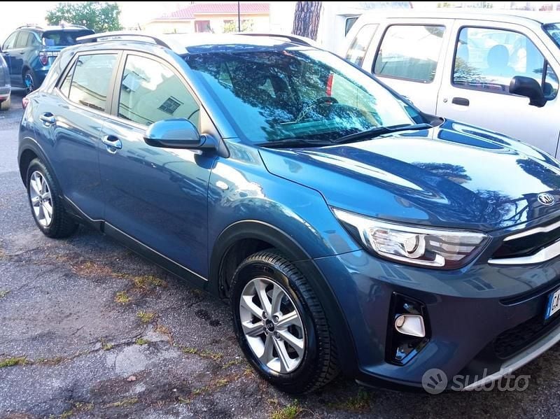 Usata Kia Stonic 100 CV (73 kW) 2020 Blu SUV