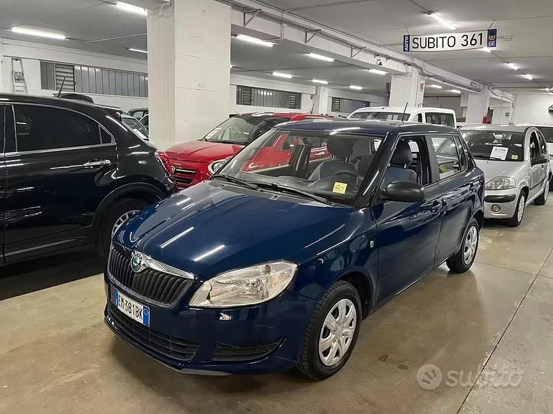 Usata Skoda Fabia Active 60 CV (44 kW) 2012 Blu/azzurro Berlina