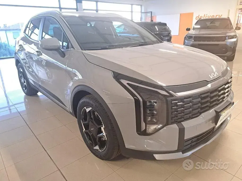 Nuova Kia Sportage Style 150 CV (110 kW) 2026 Grigio SUV
