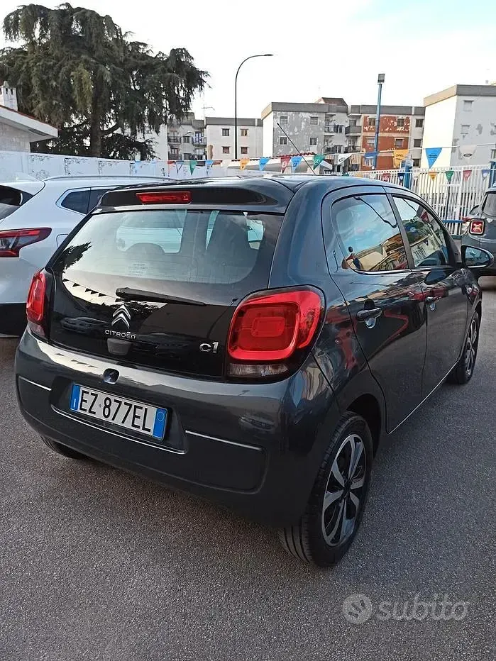 Second-hand Citroën C1 Shine 69 CP (50 kW) 2015 Gri Hatchback
