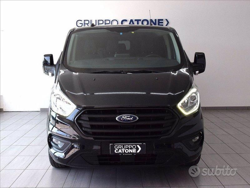 Usata Ford Transit Custom 131 CV (96 kW) 2022 Nero Berlina