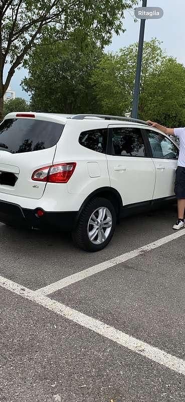 Usata 2012 Nissan Qashqai +2 Tekna SUV | 9500 € - Immagine 1/4