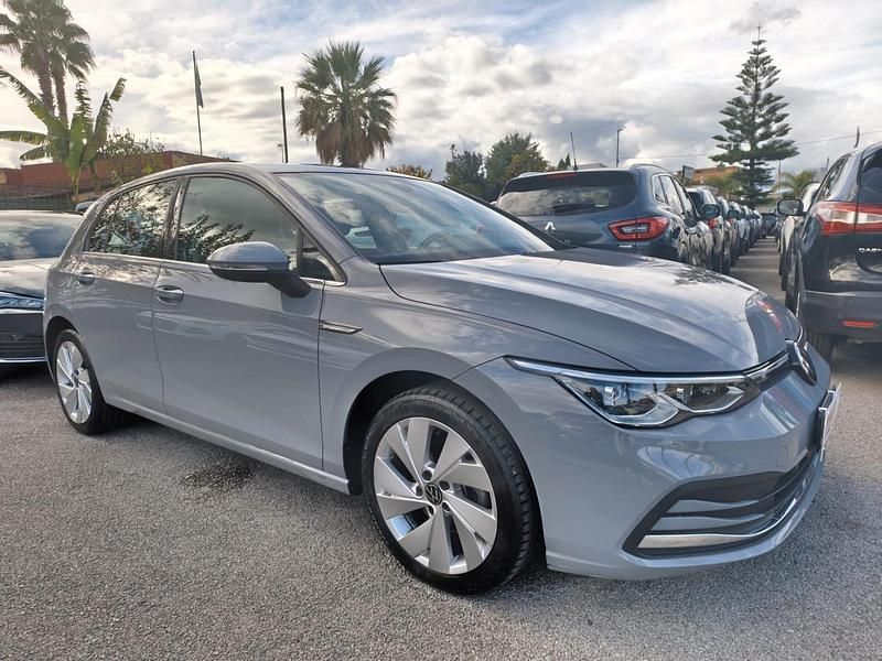 Usata VW Golf VIII Style 149 CV (109 kW) 2022 Grigio Berlina