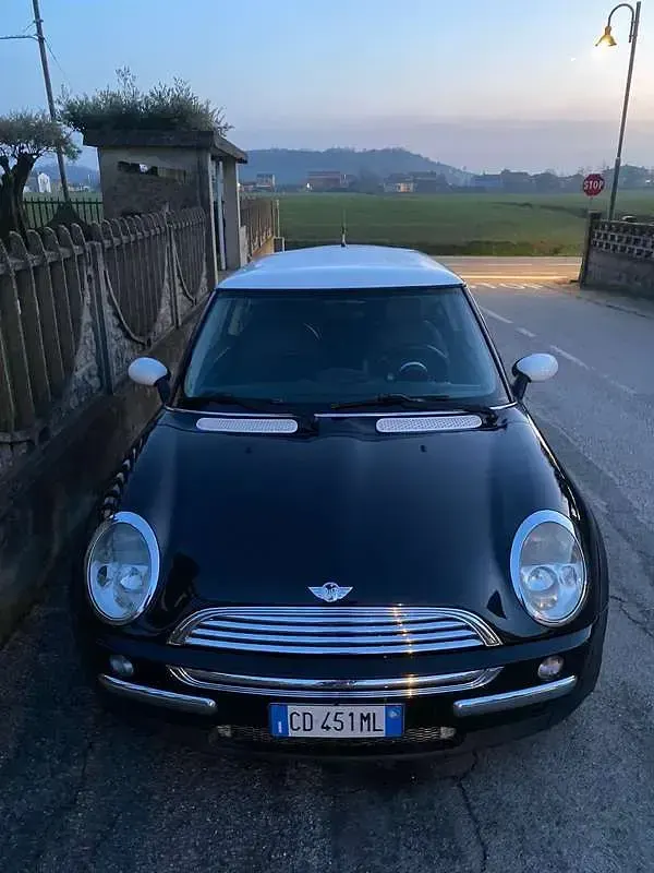 Usata Mini Cooper 116 CV (85 kW) 2002 Utilitaria
