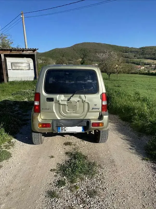 Usata Suzuki Jimny 82 CV (60 kW) 2000 SUV