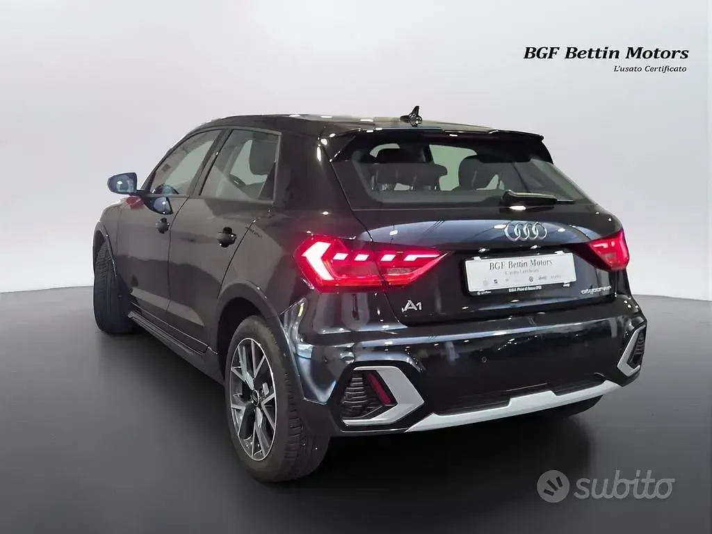 Usata Audi A1 Admired 110 CV (80 kW) 2022 Nero SUV