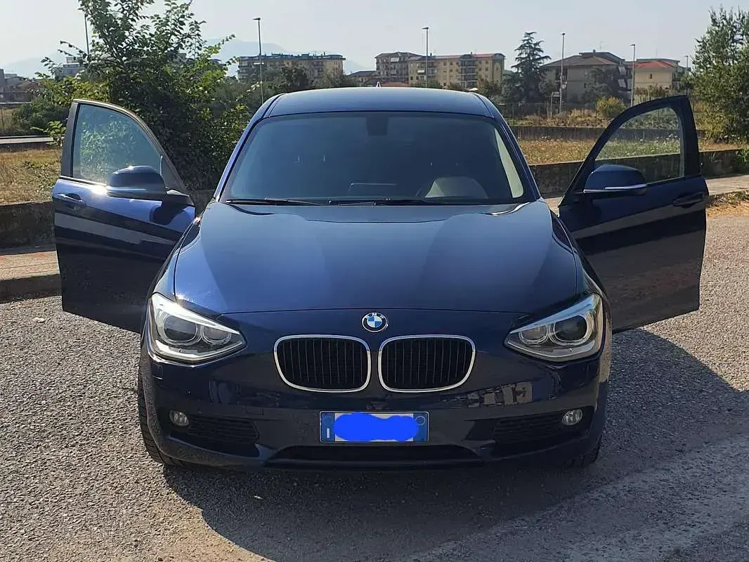 Usata BMW 116 Efficient Dynamics 116 CV (85 kW) 2014 Blu/azzurro Utilitaria