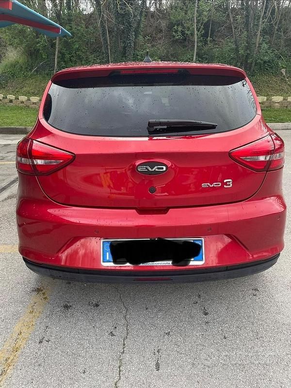 Usata EVO Evo 3 113 CV (83 kW) 2023 Rosso SUV