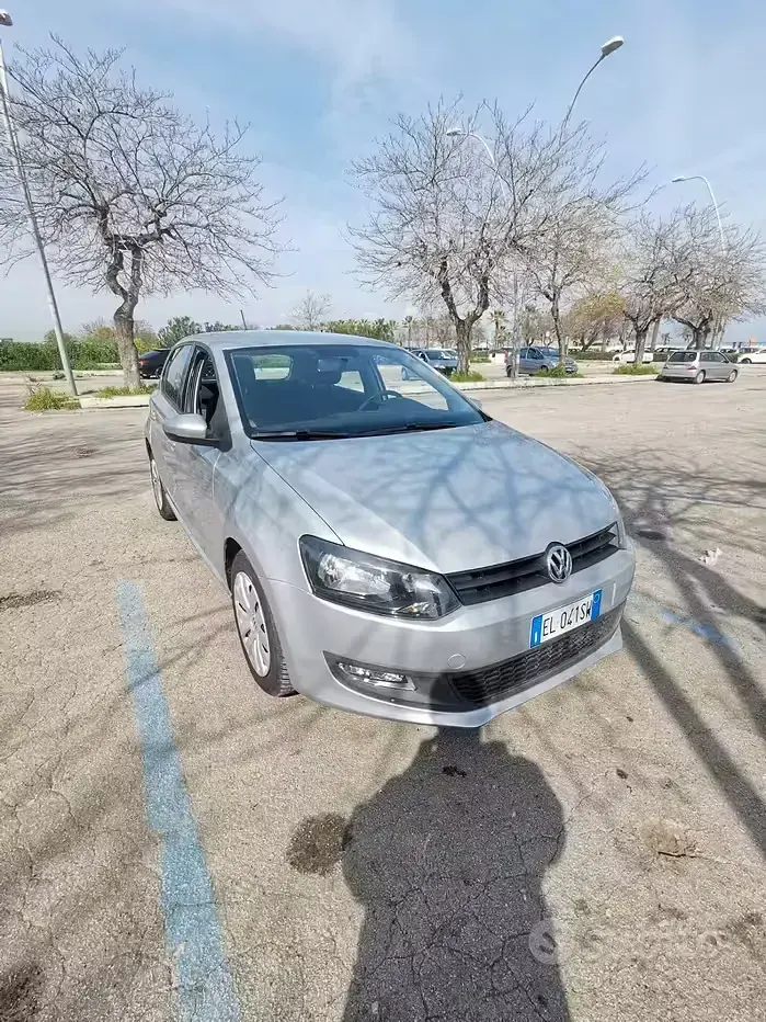 Usata VW Polo Trendline 60 CV (44 kW) 2012 Grigio Utilitaria
