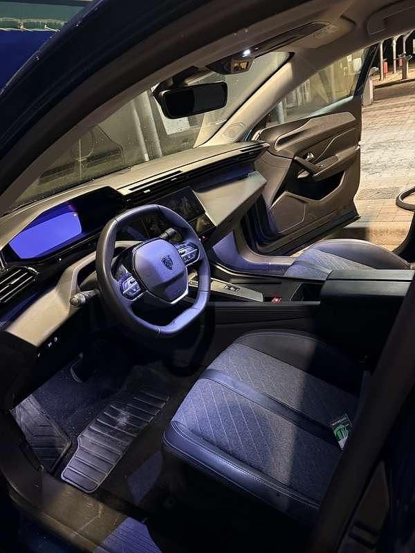 Usata Peugeot 408 Allure 184 CV (135 kW) 2024 SUV