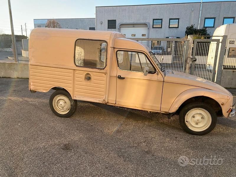 Usata Citroën Dyane 32 CV (23 kW) 1982 Utilitaria