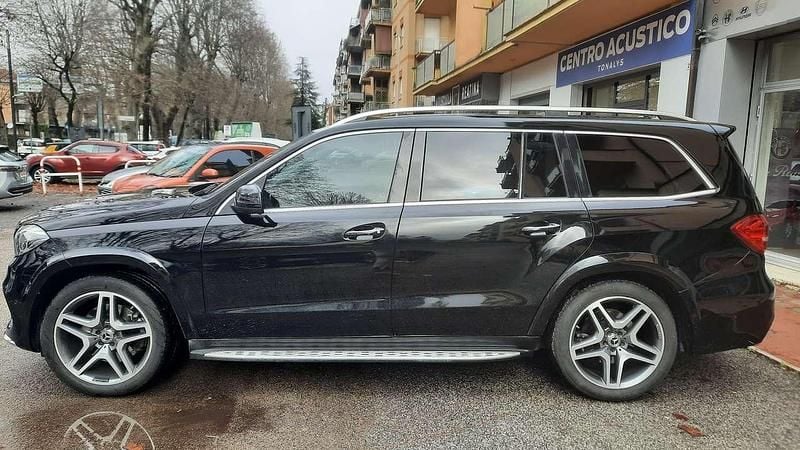 Usata Mercedes GLS350 Premium Plus 258 CV (189 kW) 2017 Nero ossidiana SUV