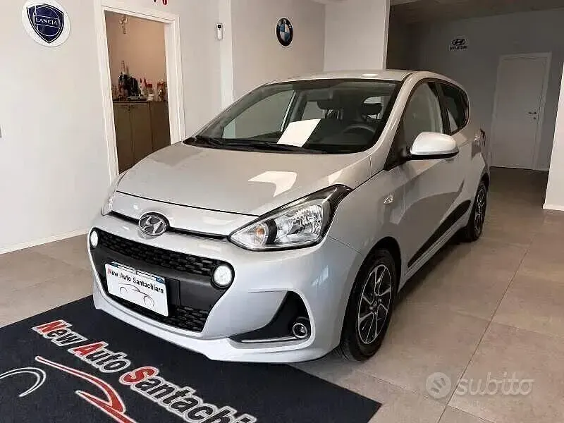 Usata Hyundai i10 Prime 67 CV (49 kW) 2019 Grigio Utilitaria